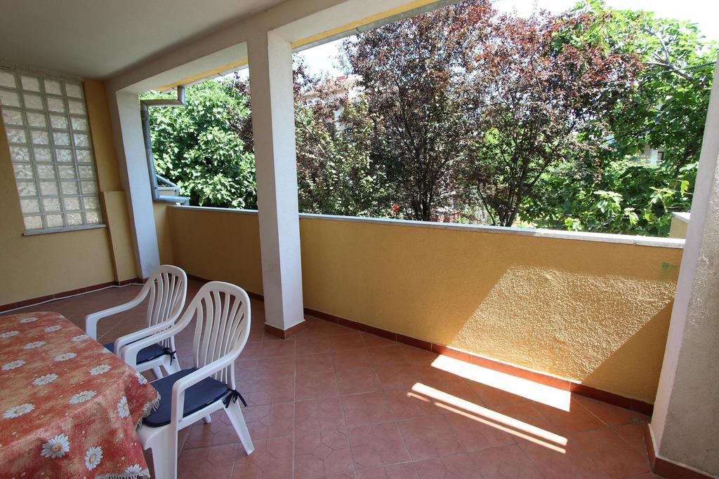 Apartments Lora Rovinj Exterior photo