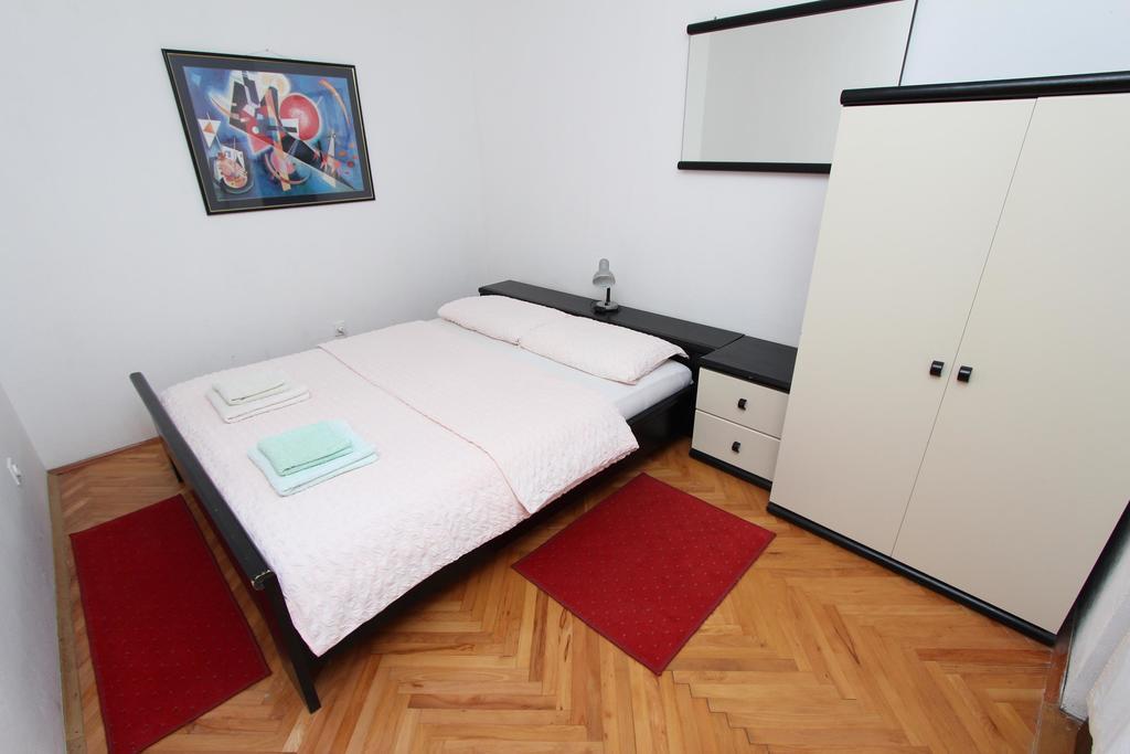 Apartments Lora Rovinj Exterior photo