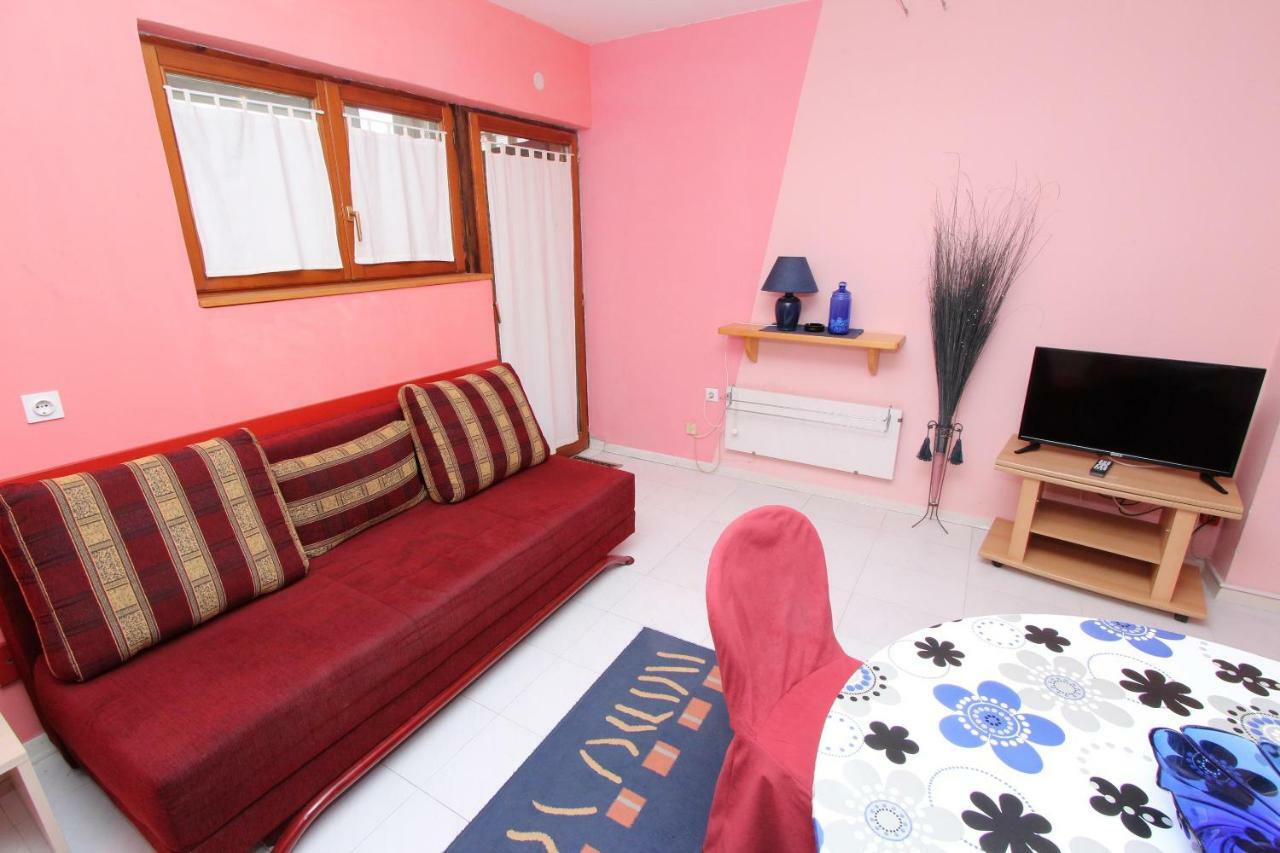 Apartments Lora Rovinj Exterior photo