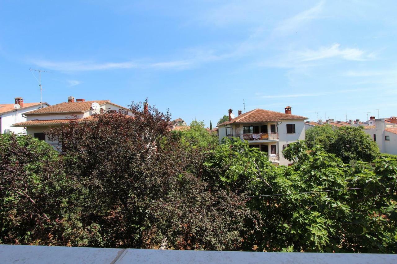 Apartments Lora Rovinj Exterior photo